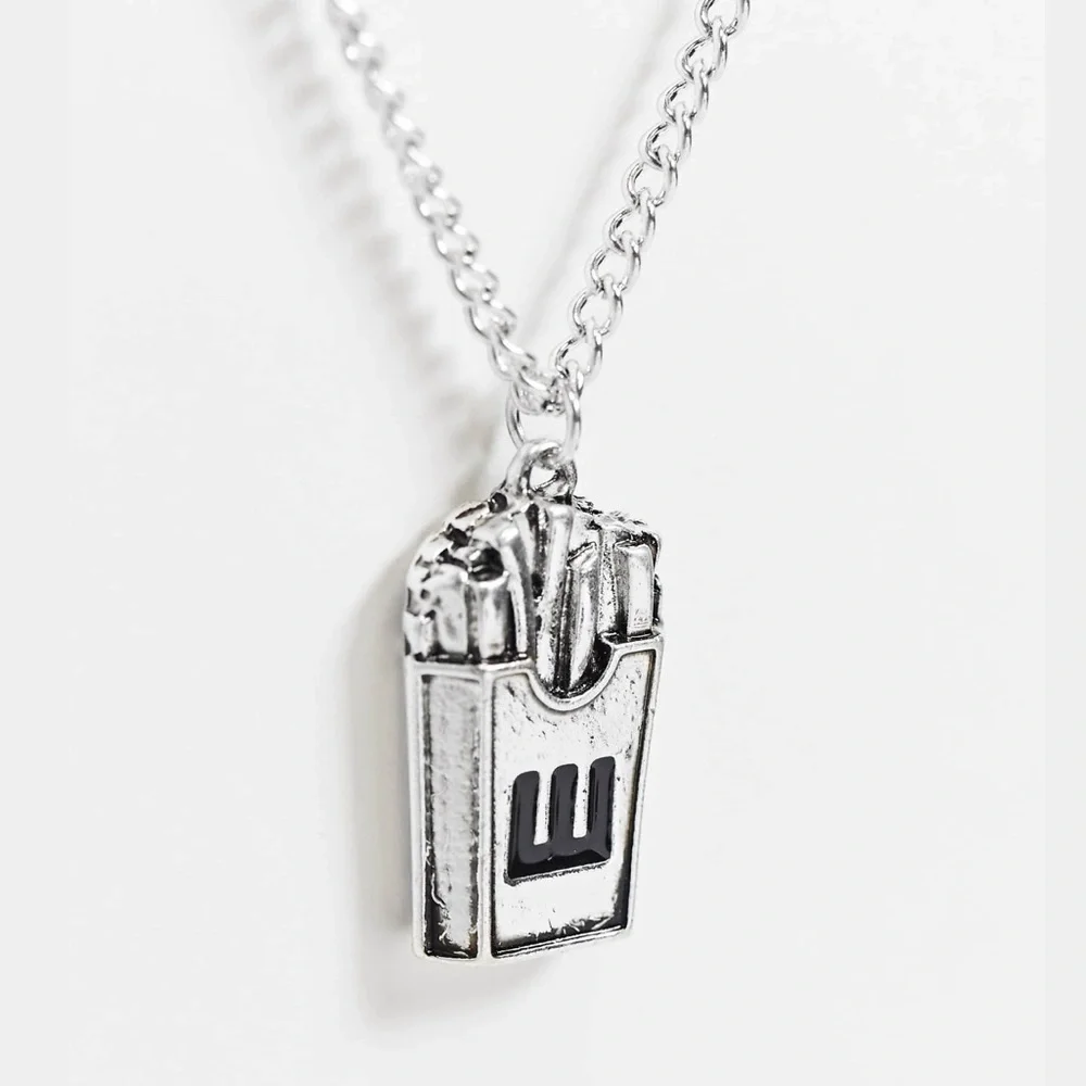 WFTW neckchain in silver with chips pendant
